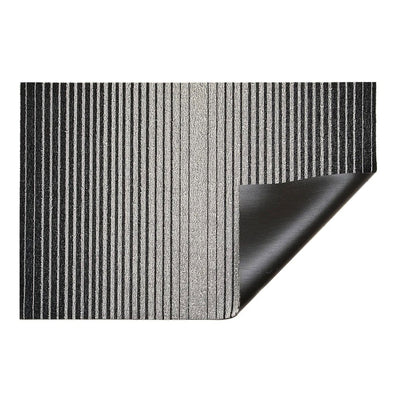 chilewich | doormat 46x71cm (18x28") | domino black + white