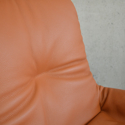 freifrau | leya armchair low | wire frame | cairo cognac leather