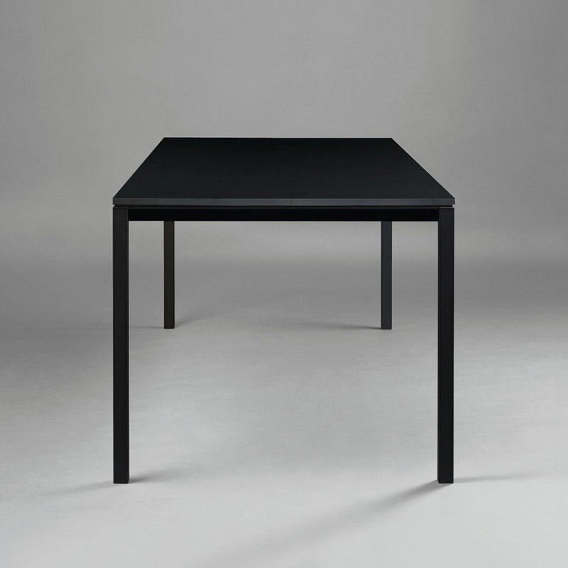 janua | S 600 outdoor table | slate grey + black 220cm