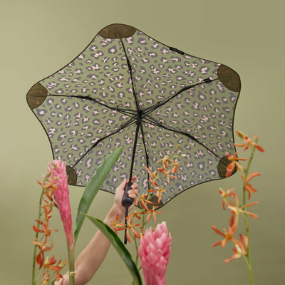 blunt | metro umbrella | jungle leopard - limited edition