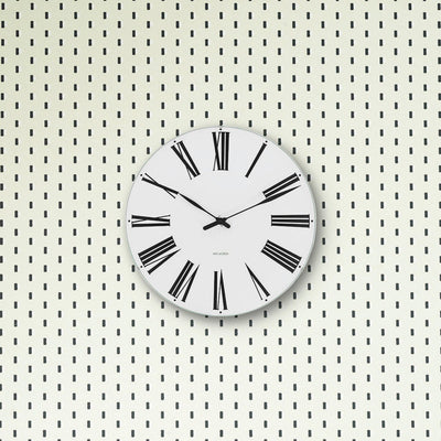arne jacobsen | roman wall clock 29cm - LC