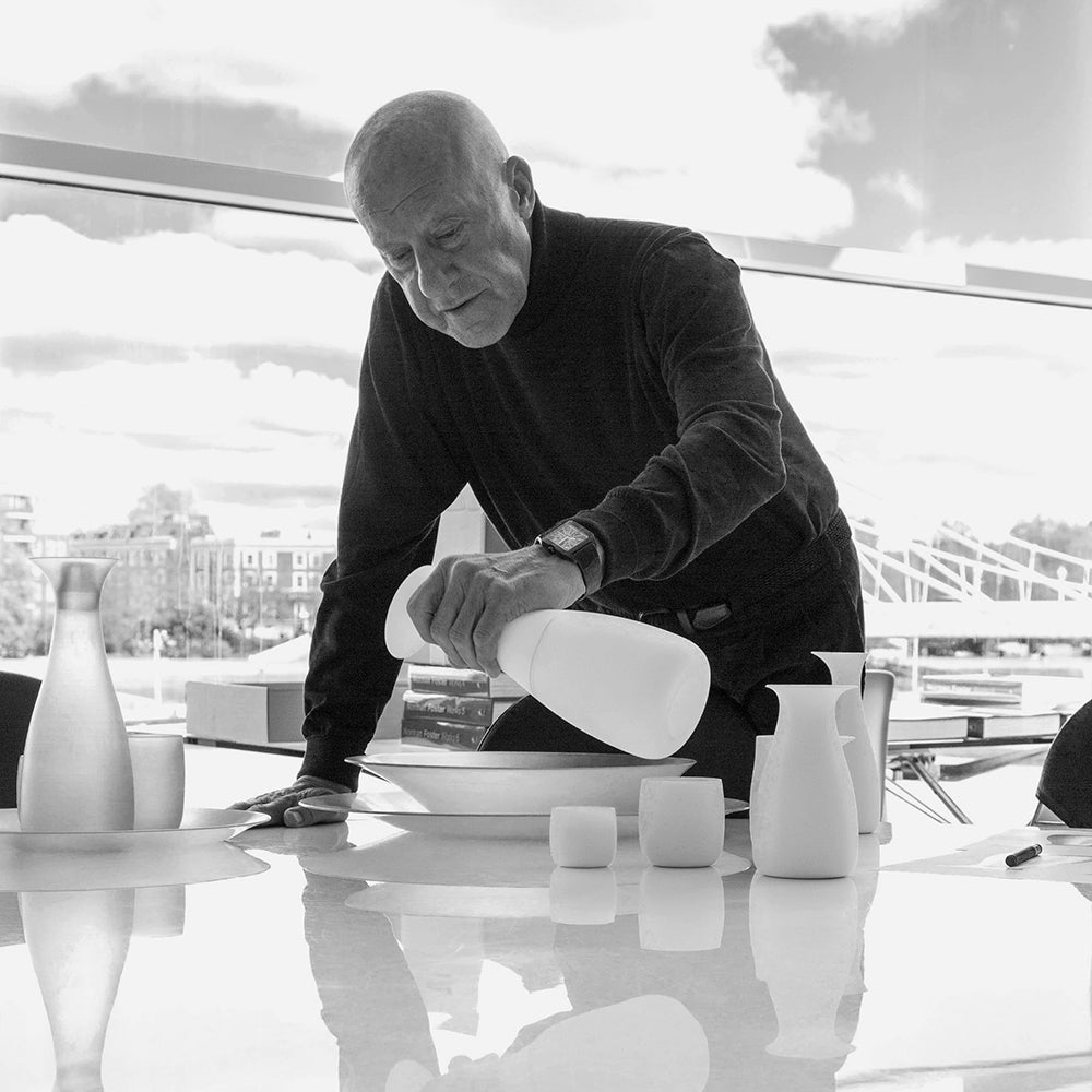 Norman Foster (designer)