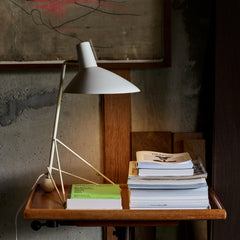 collection | &tradition tripod lamps
