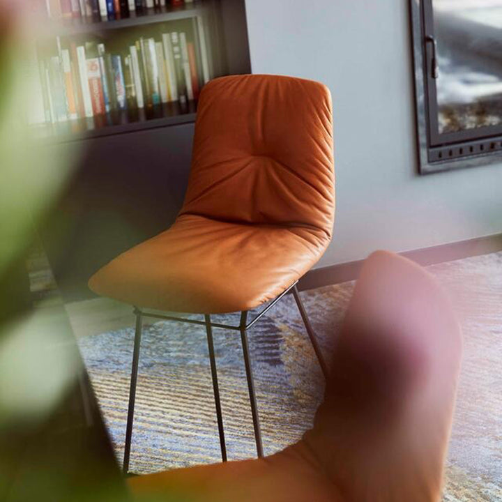 freifrau | leya high back kitchen stool 65cm | cairo cognac leather + black wire frame