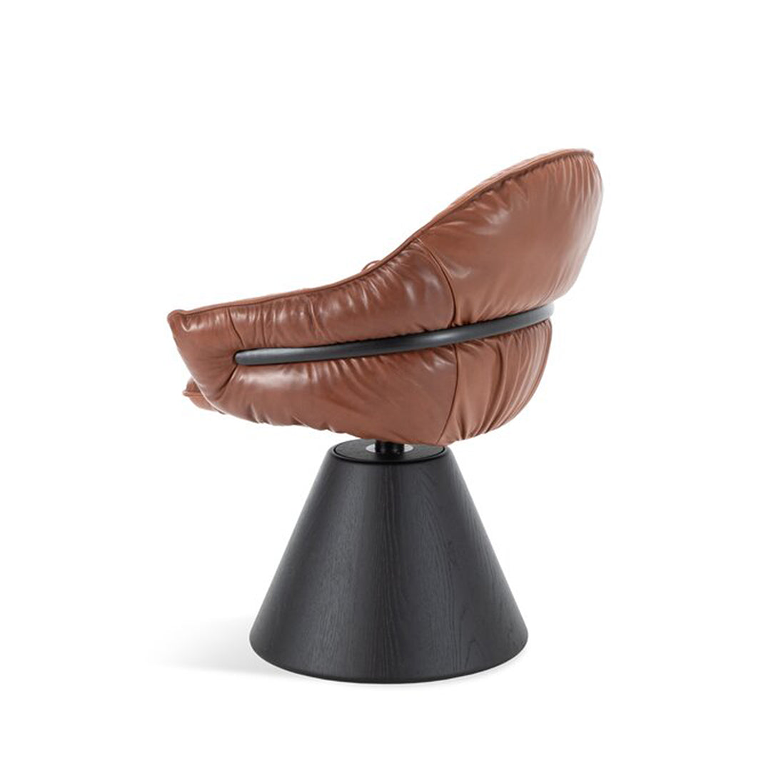 freifrau | marie armchair | cone frame | adora kandis leather
