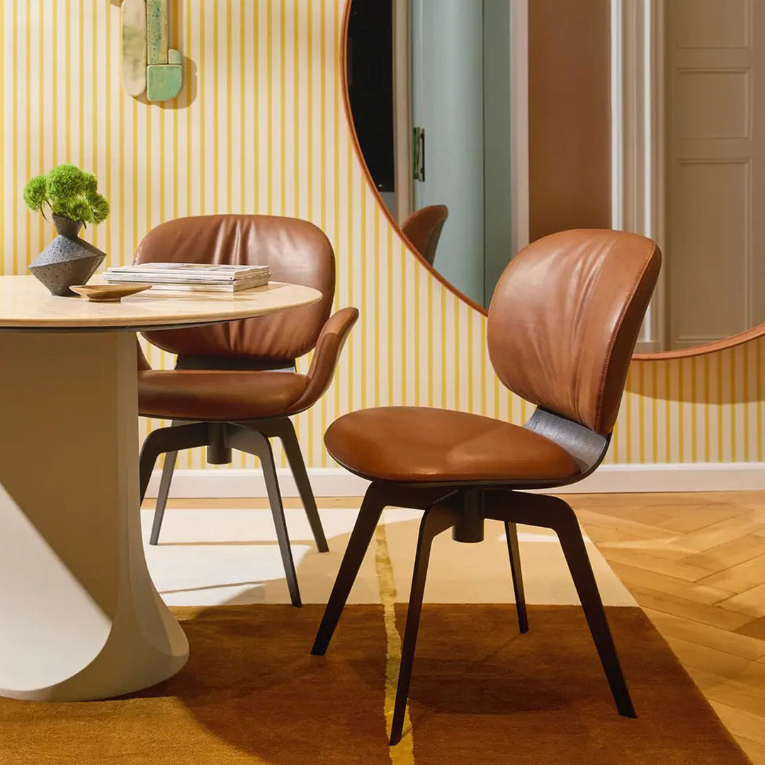 freifrau | ivy armchair | twin-pipe steel frame | CATEGORY 1 FABRIC