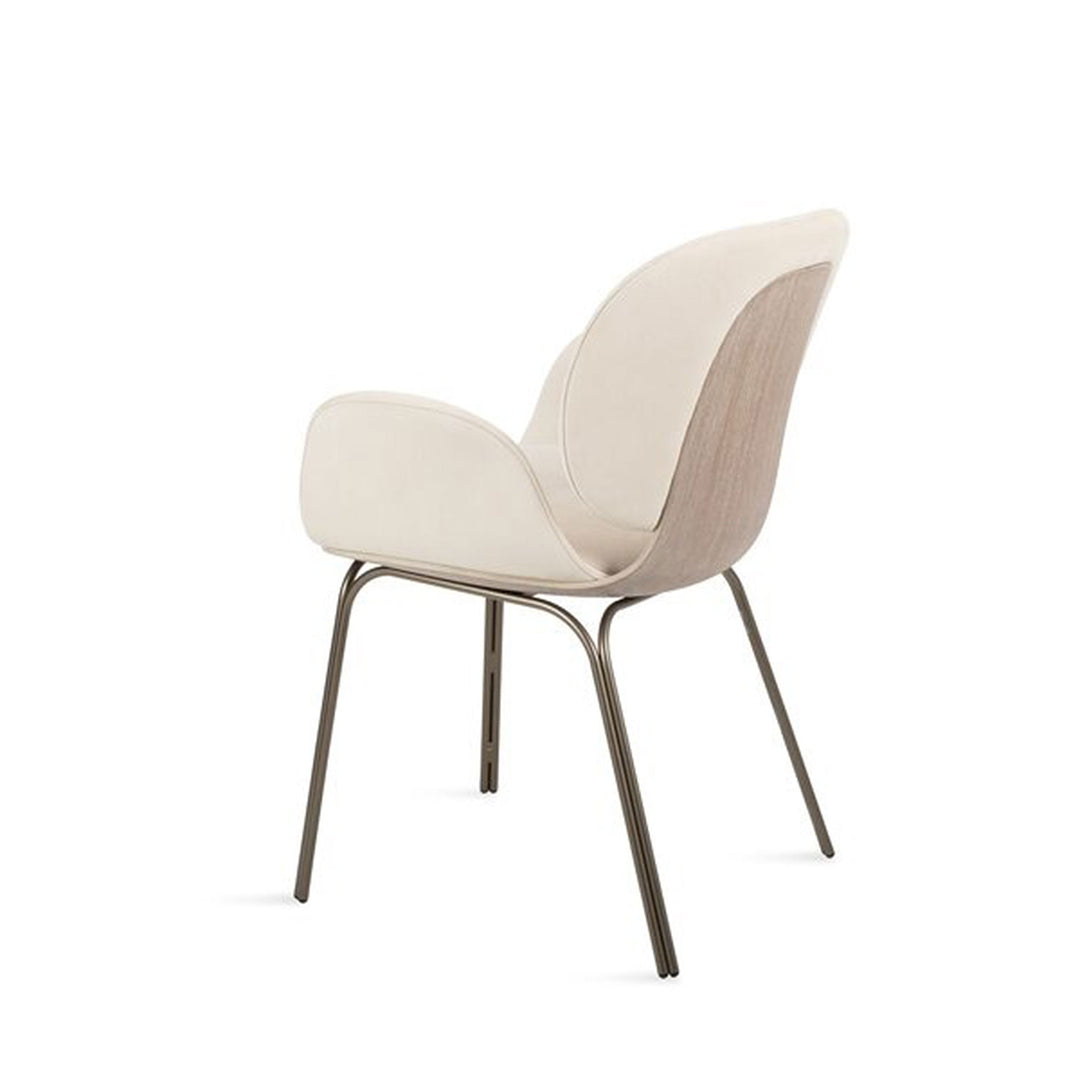 freifrau | ivy armchair | twin-pipe steel frame | CATEGORY 1 FABRIC