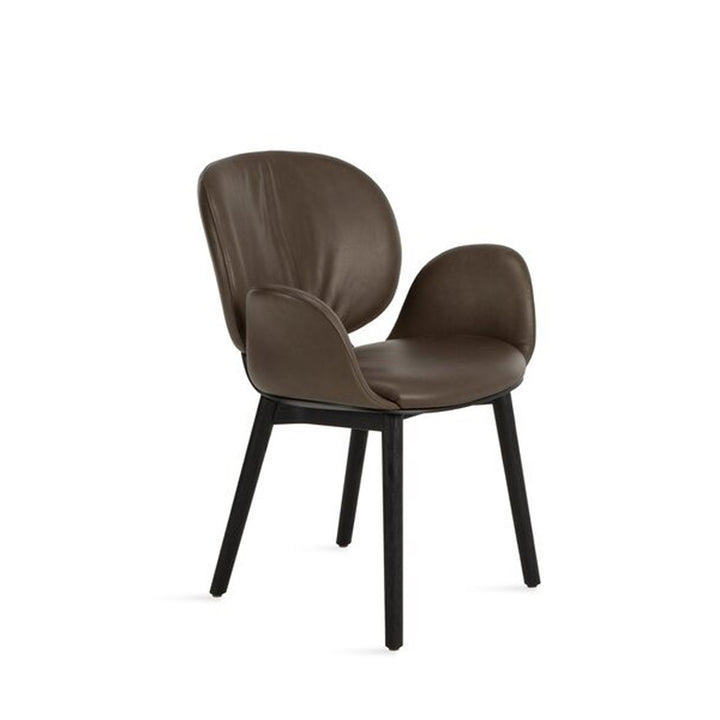 freifrau | ivy armchair | twin-pipe steel frame | CATEGORY 1 FABRIC