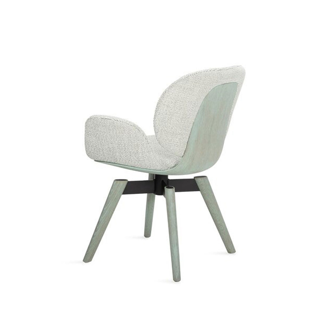 freifrau | ivy armchair | twin-pipe steel frame | CATEGORY 1 FABRIC