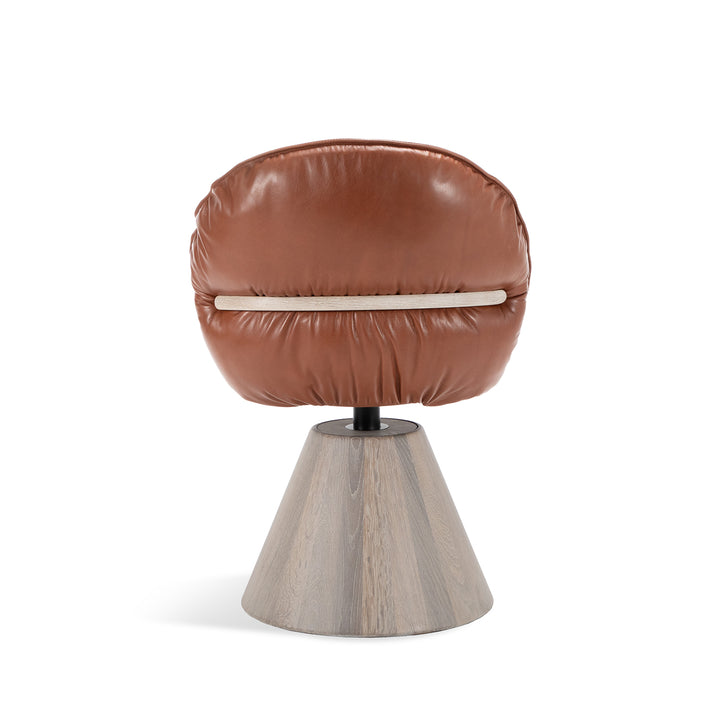 freifrau | marie chair | cone frame - oak | adora kandis leather
