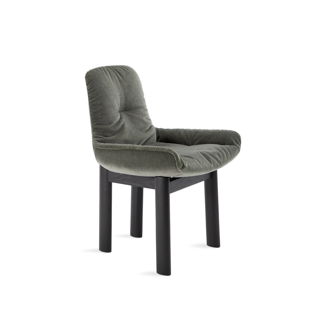 freifrau | leya armchair low | solid wooden frame - black | fabric - vladimiri militare