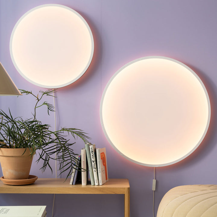 muuto | calm wall lamp | 90 cm | white grey