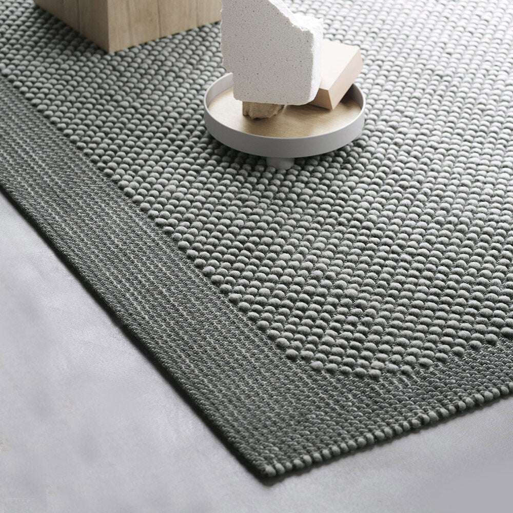 muuto | pebble rug | dark grey 170x240cm - DC