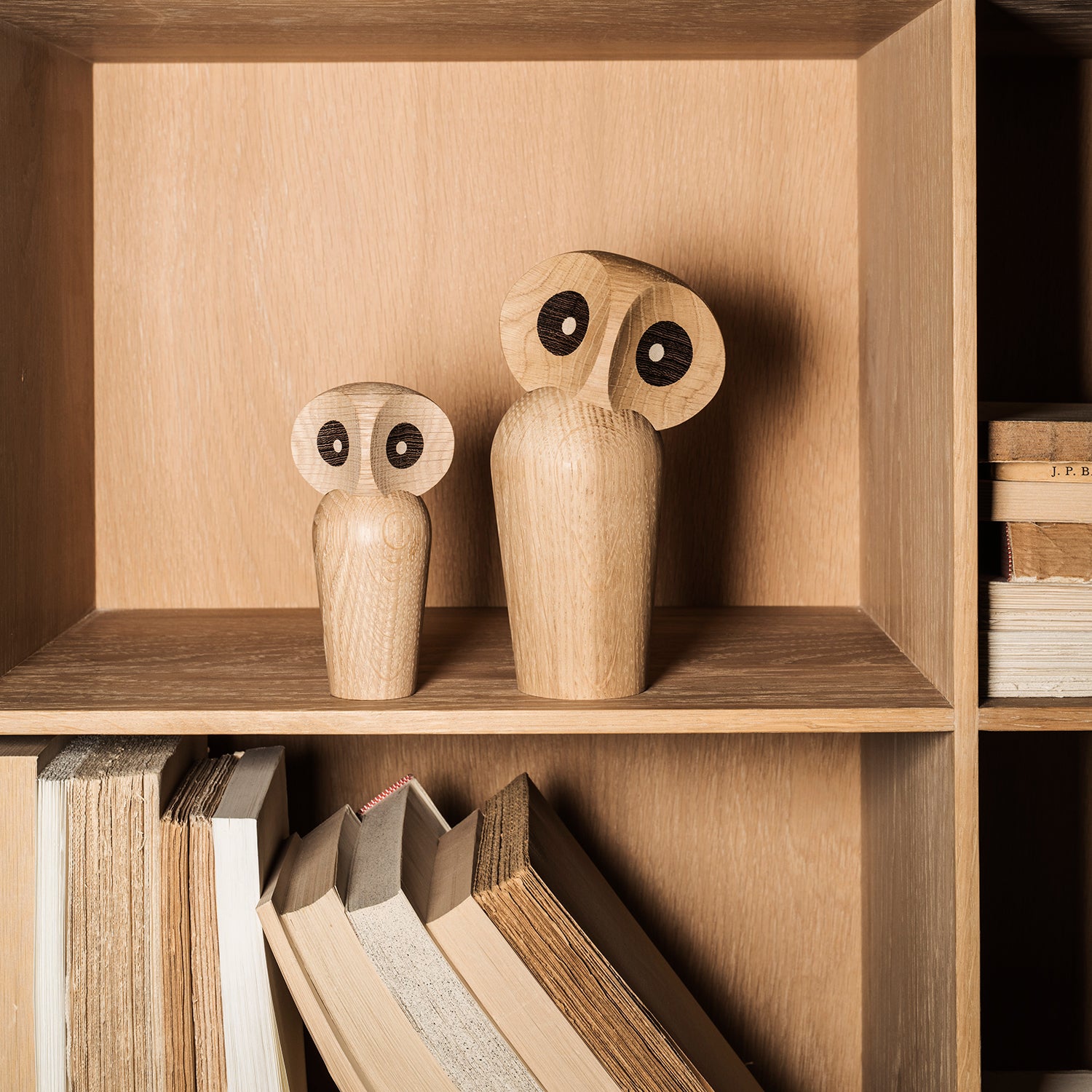 architectmade | wooden owl | large natural oak – top3 by design