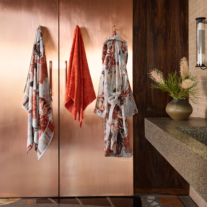 innate collection | ilford bath robe