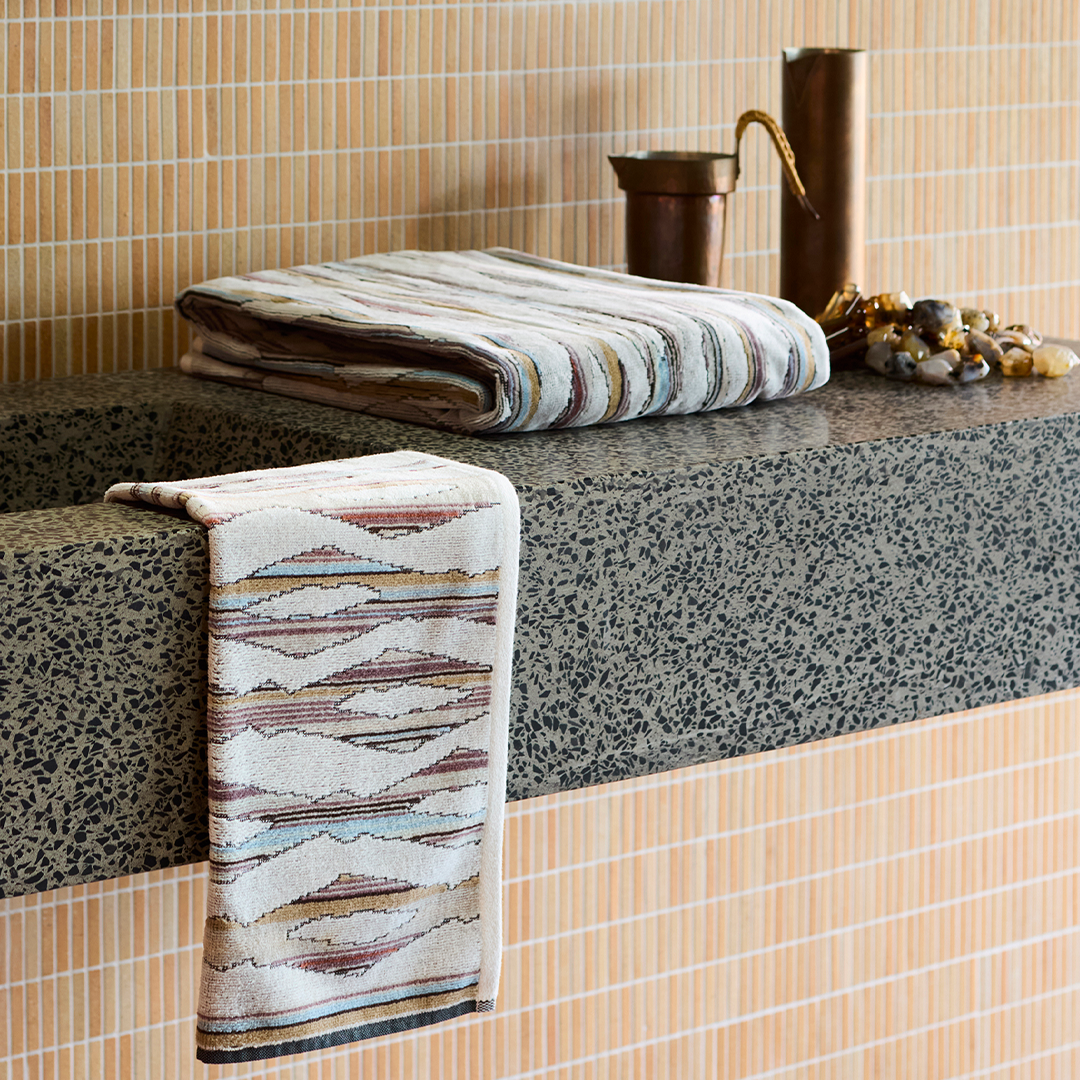 innate collection | ripple towel - light