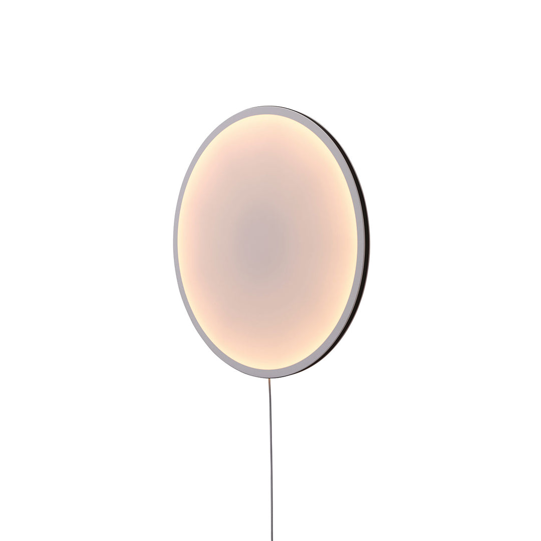 muuto | calm wall lamp | 68 cm | white black