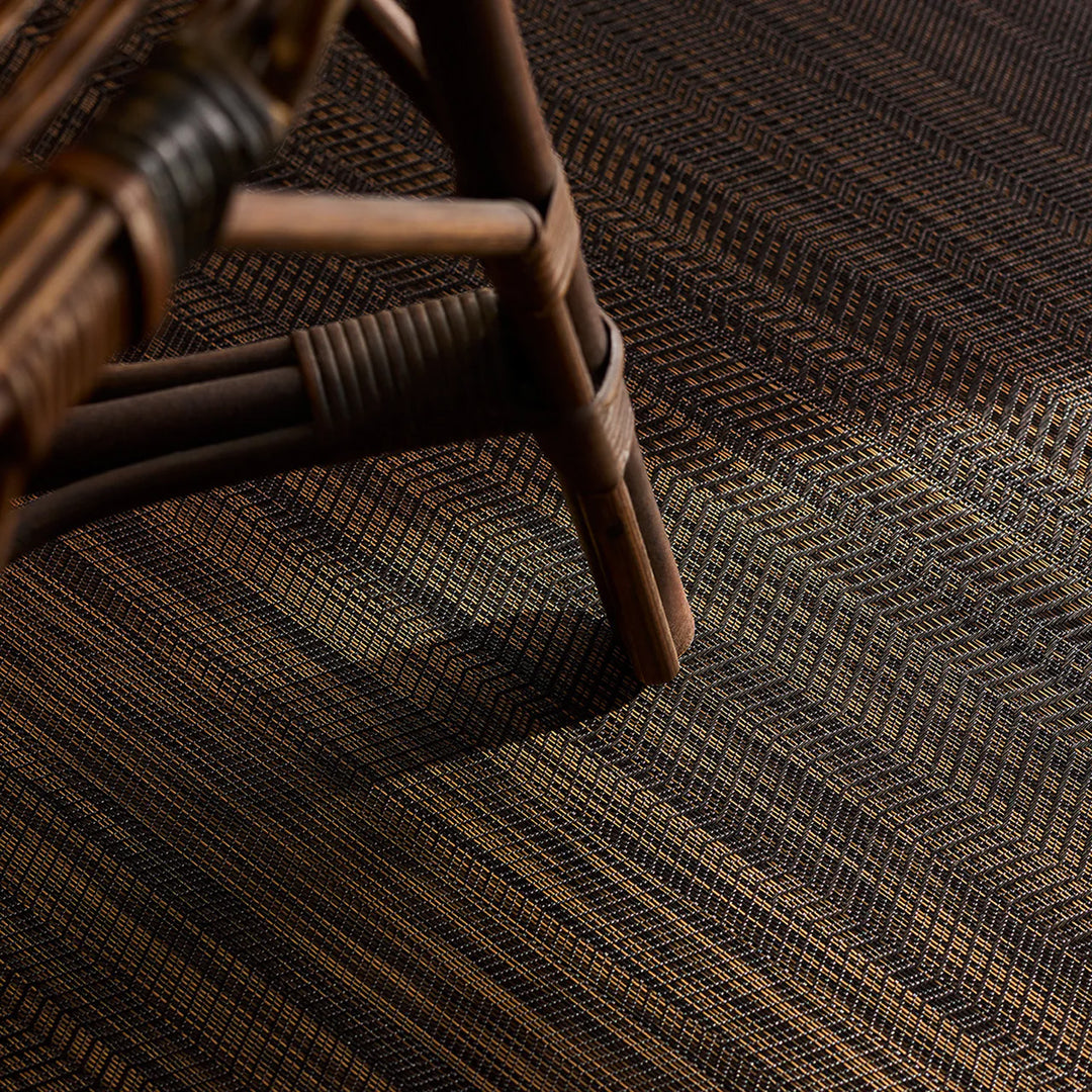 chilewich | woven floormat 183x269cm (72x106") | wave tiger eye
