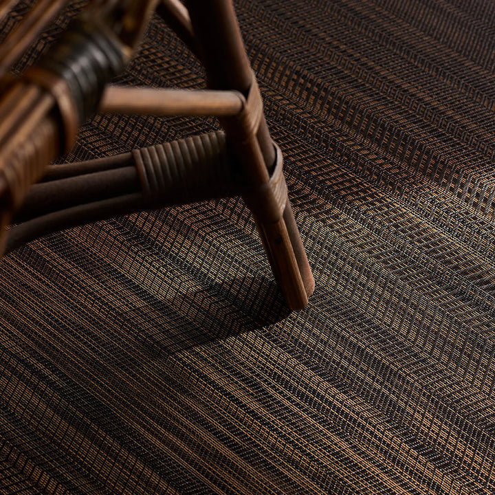 chilewich | woven floormat 183x269cm (72x106") | wave tiger eye