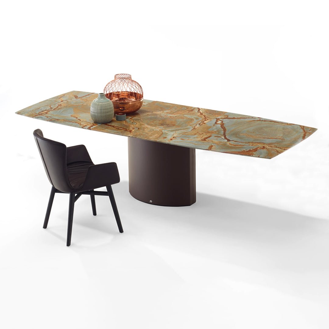 draenert | adler table | boat shape | PG1 neva stone | 105 x 190cm ext 270cm