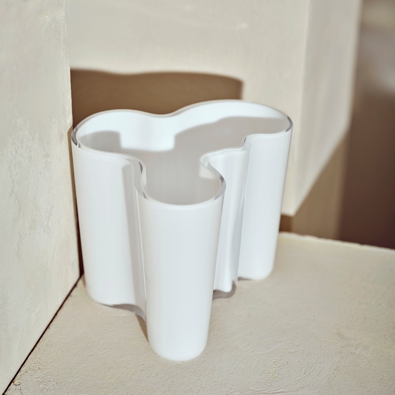 iittala | aalto savoy vase | white 16cm – top3 by design