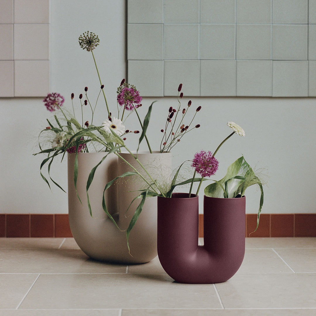 muuto | kink vase | sand earthenware 39cm