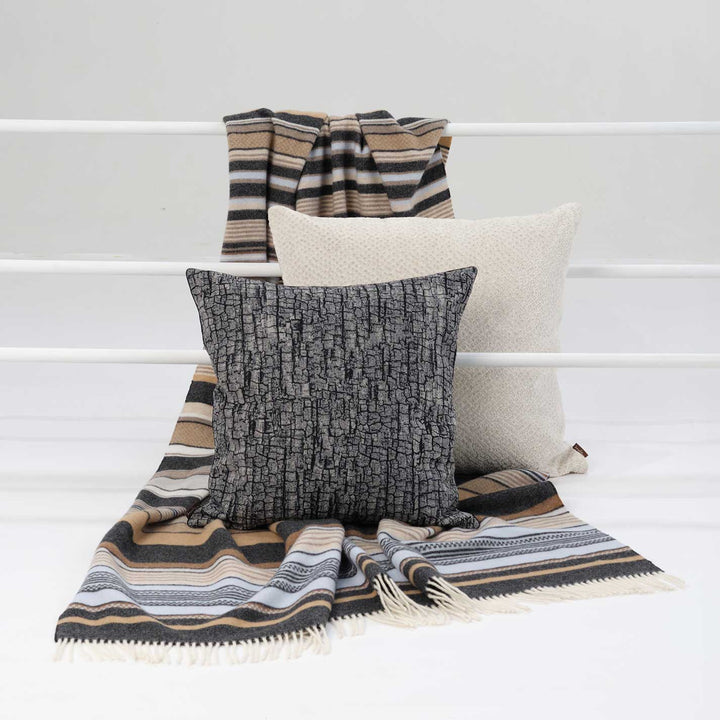 innate collection | strait throw - air