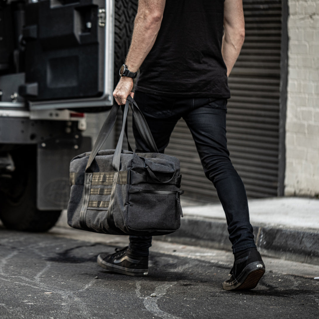afternoons with Albert | technical weekender bag | black
