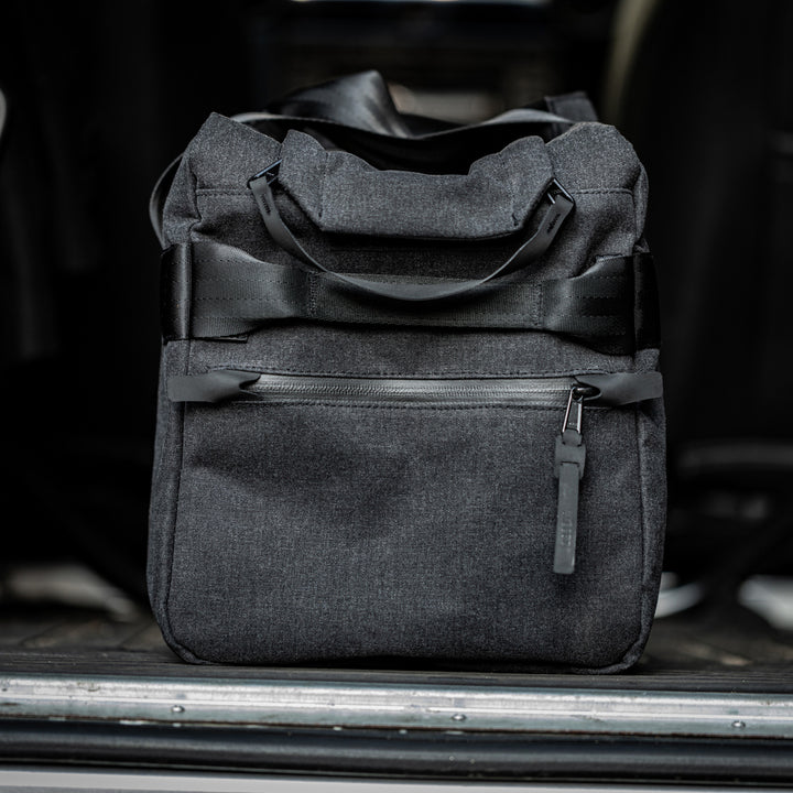 afternoons with Albert | technical weekender bag | black