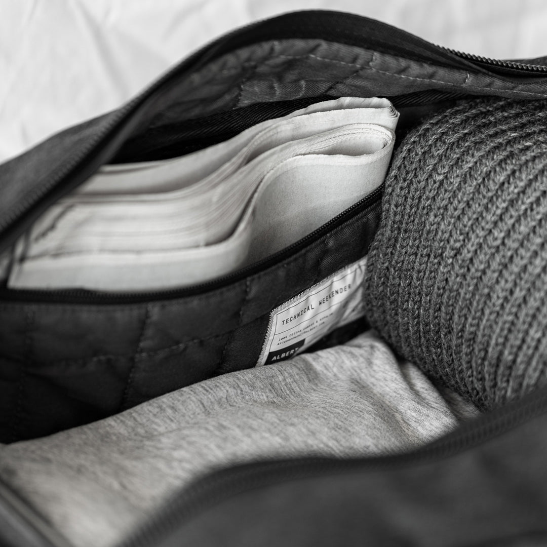 afternoons with Albert | technical weekender bag | black