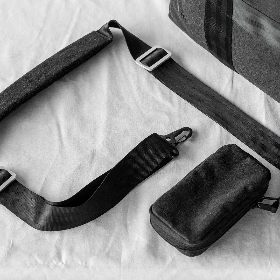 afternoons with Albert | technical weekender bag | black