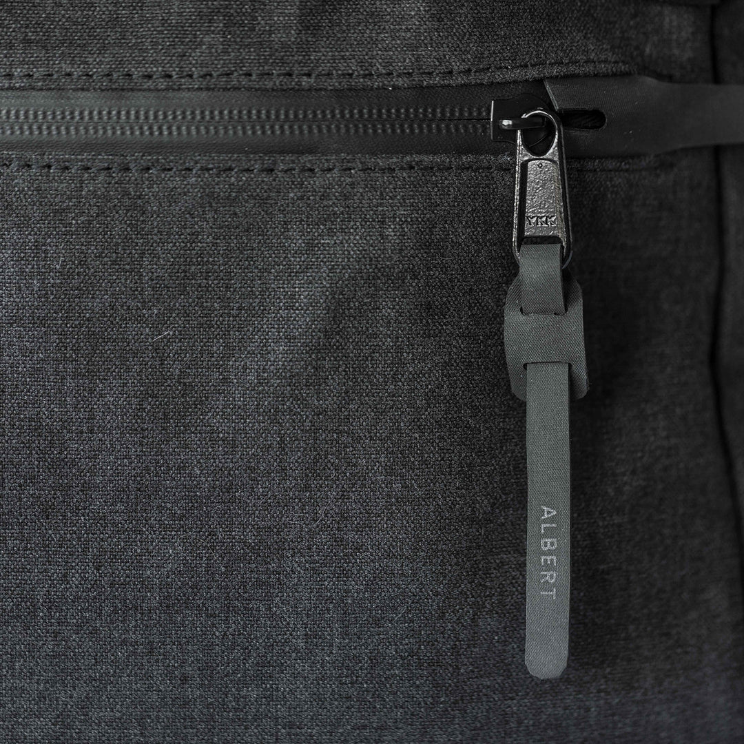 afternoons with Albert | technical weekender bag | black