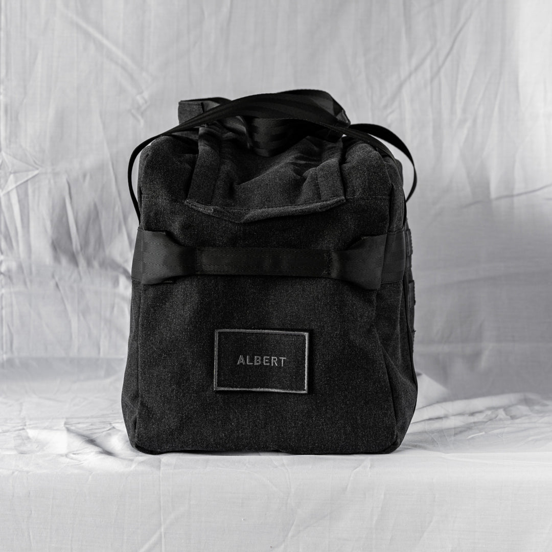 afternoons with Albert | technical weekender bag | black