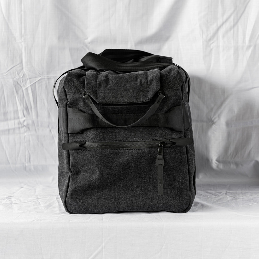 afternoons with Albert | technical weekender bag | black