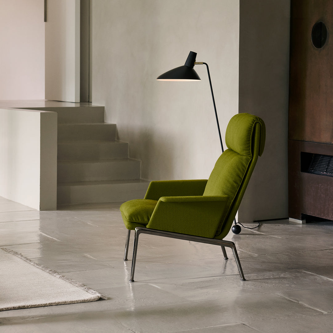 &tradition | tripod HM8 floor lamp | black