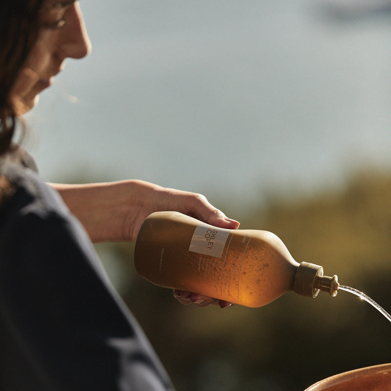 ashley + co | insink dish wash | lotus leaf + lustre