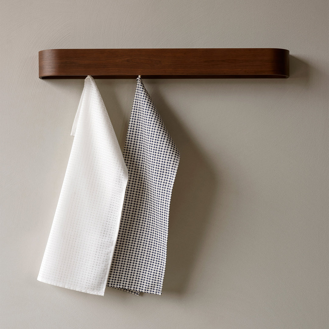 audo copenhagen (menu) | epoch rack 79cm | dark stained oak