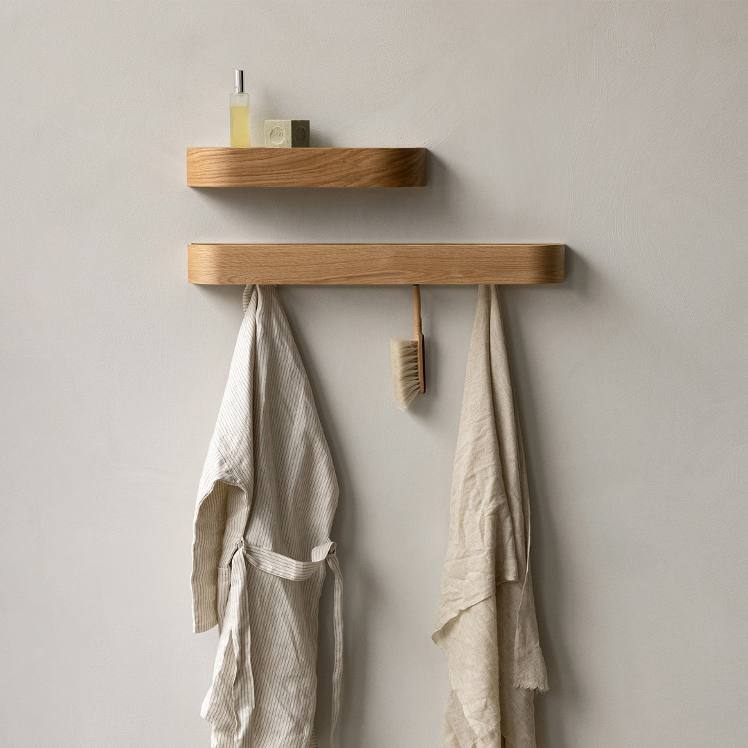 audo copenhagen (menu) | epoch shelf 79cm | natural oak