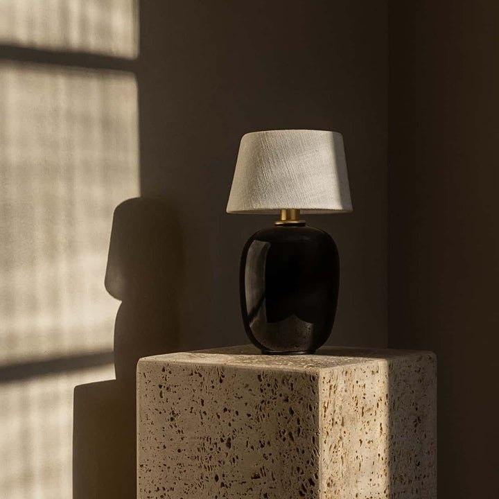audo copenhagen | torso table lamp | portable - black
