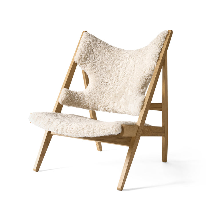 audo copenhagen (menu) | knitting lounge chair | sheepskin nature + natural oak base