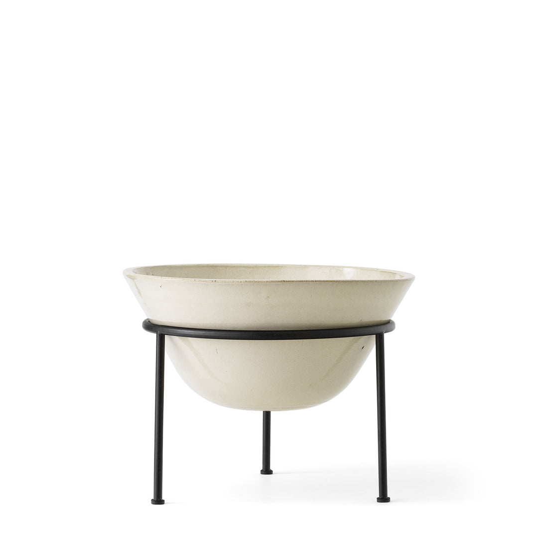 audo copenhagen (menu) | daiza planter | ivory 35x48cm ~ DC