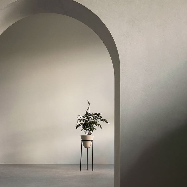 audo copenhagen (menu) | daiza planter | ivory 65x25cm ~ DC