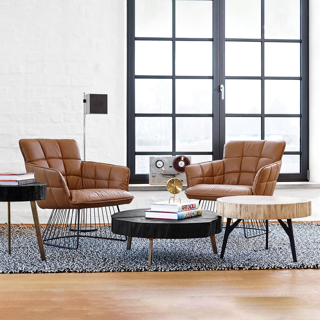 freifrau | marla lounge chair | harp base black | opium whisky leather