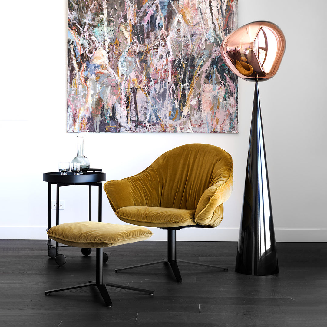 freifrau | marie lounge chair | x-base frame | adamo + eva tabacco