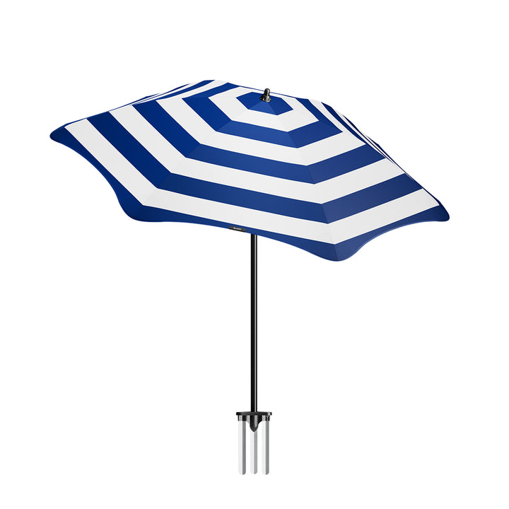 blunt | beach umbrella | sea