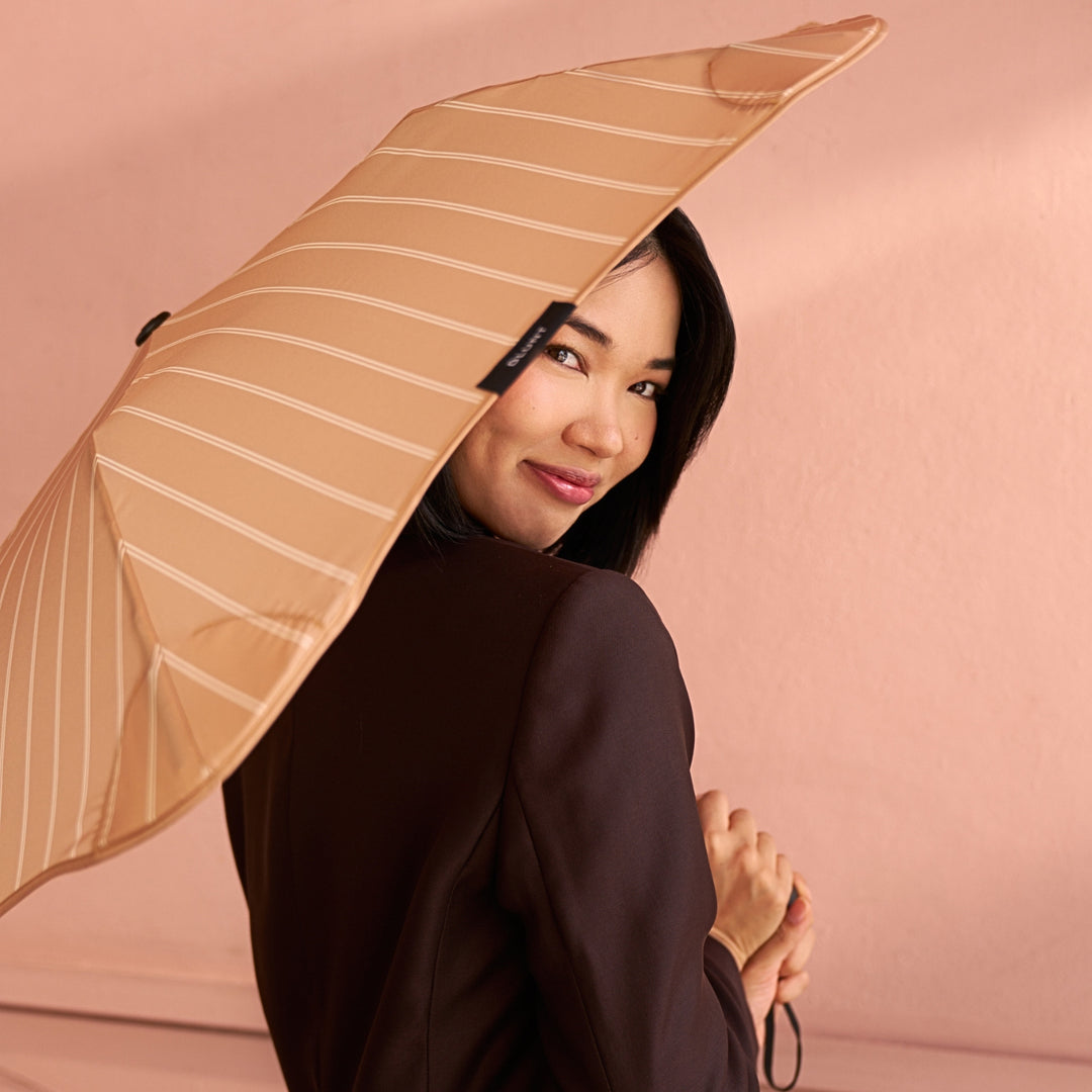 blunt | metro umbrella | latte - limited edition