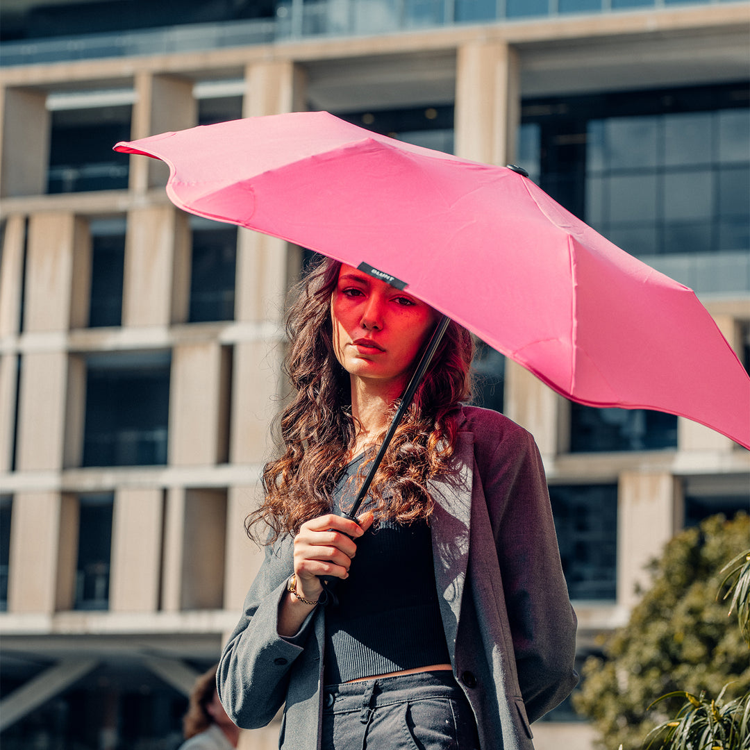 blunt | metro umbrella | hibiscus pink