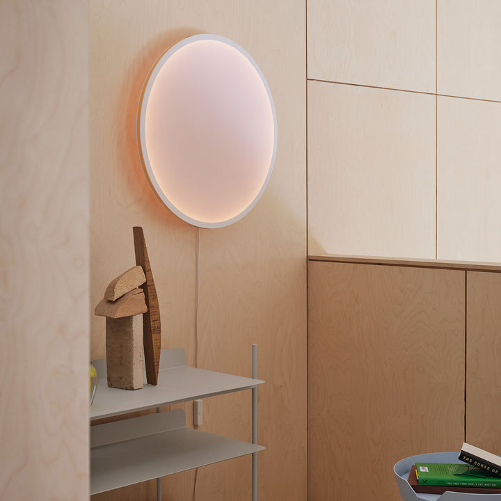 muuto | calm wall lamp | 90 cm | white grey