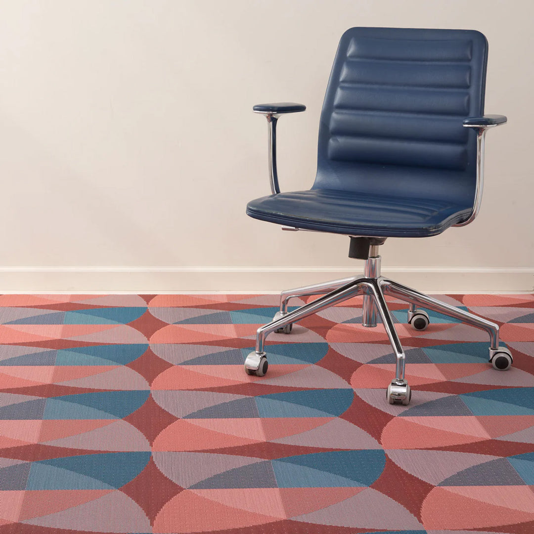 chilewich | woven floormat 183x270cm (72x106") | canopy raspberry