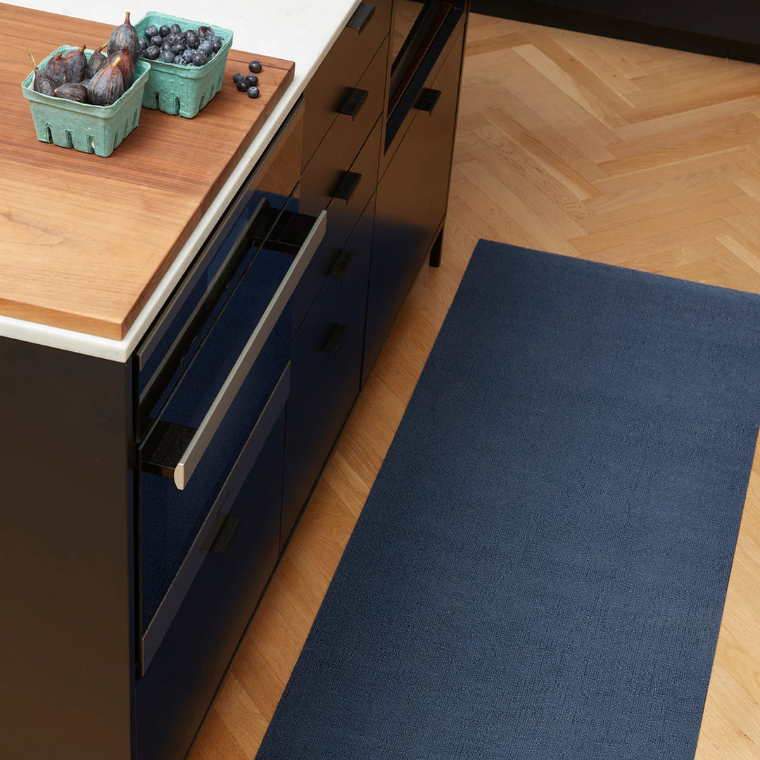 chilewich | shag runner mat 61x183cm (24x72") | solid indigo